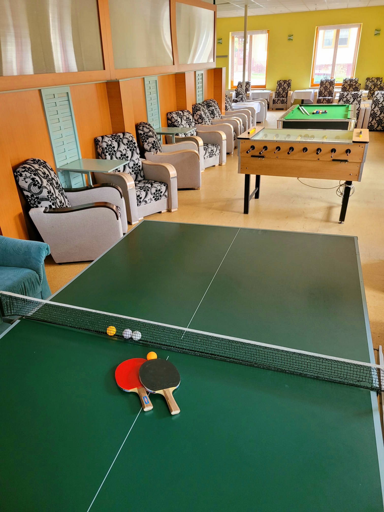ping pong hotel heľpa